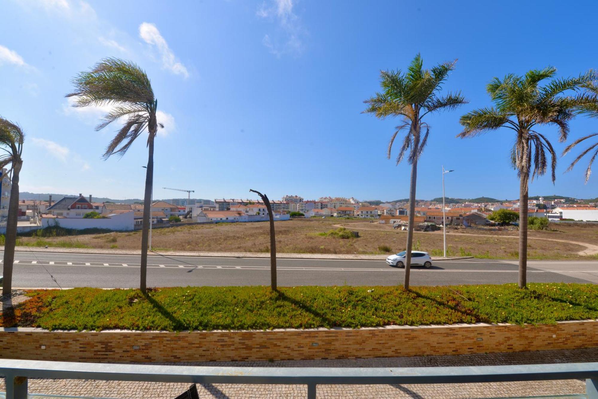 Pebble - 1 Bedroom Apartment Sleeps 5 With Pool & Tennis Court São Martinho do Porto Exterior photo