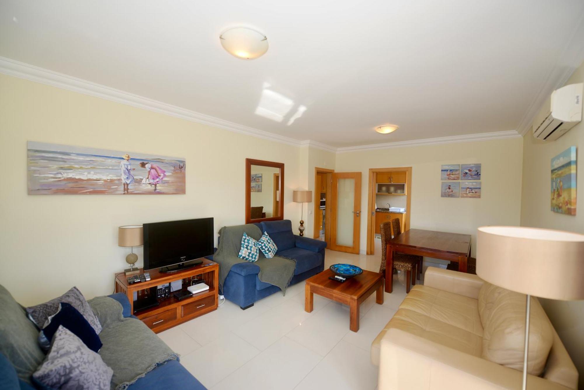 Pebble - 1 Bedroom Apartment Sleeps 5 With Pool & Tennis Court São Martinho do Porto Exterior photo